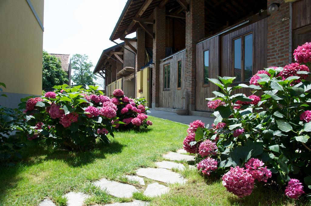 Cascina Delle Mele Bed & Breakfast Vittuone Dış mekan fotoğraf