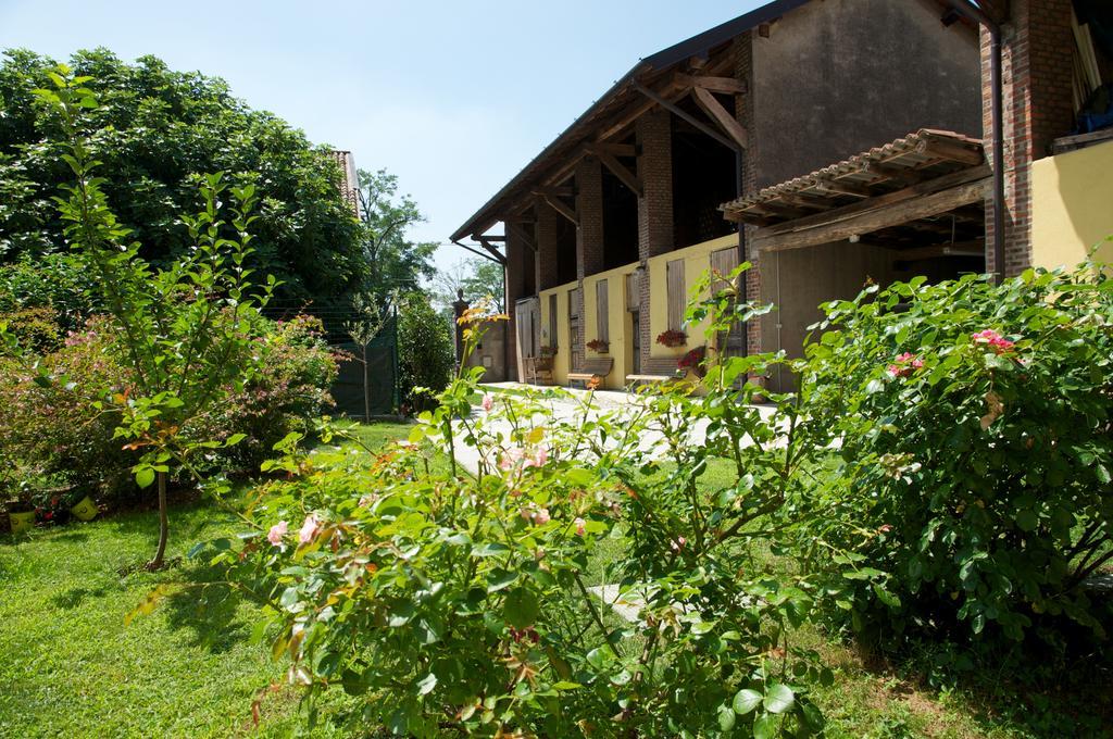 Cascina Delle Mele Bed & Breakfast Vittuone Dış mekan fotoğraf