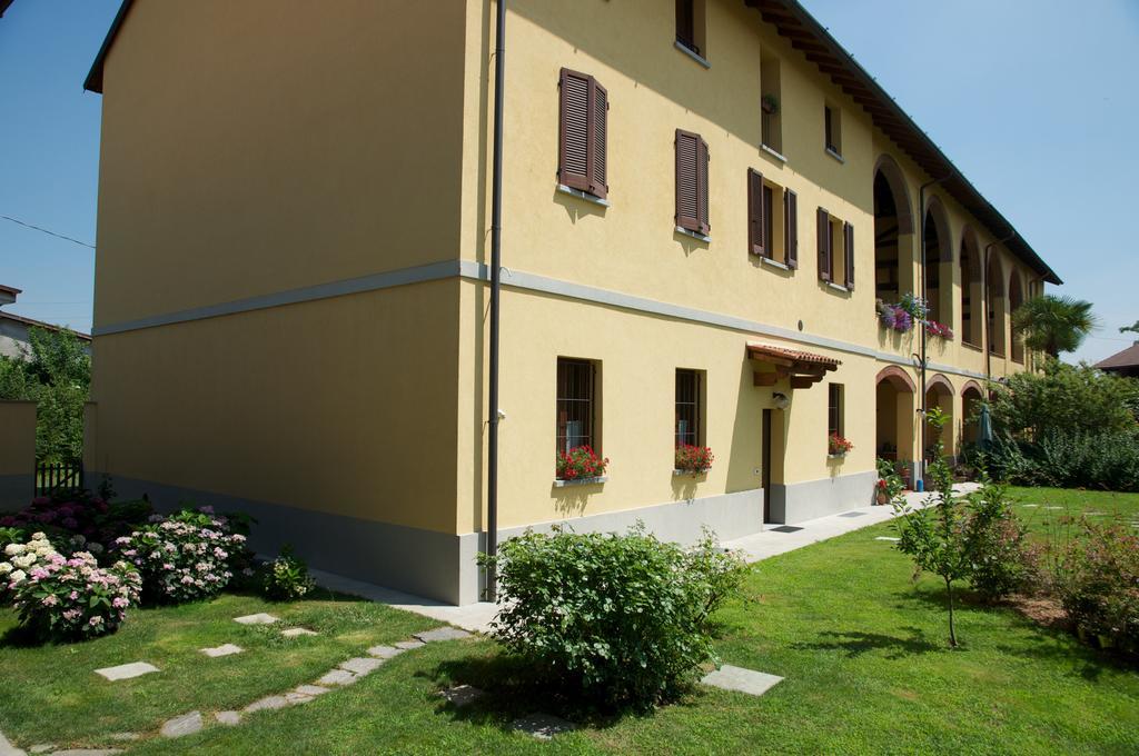Cascina Delle Mele Bed & Breakfast Vittuone Dış mekan fotoğraf