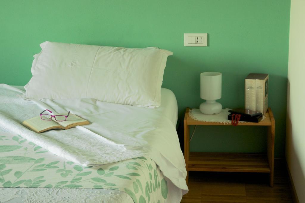 Cascina Delle Mele Bed & Breakfast Vittuone Dış mekan fotoğraf