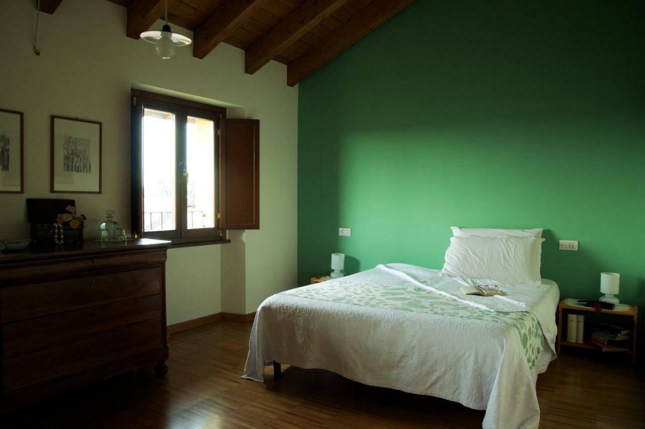 Cascina Delle Mele Bed & Breakfast Vittuone Dış mekan fotoğraf